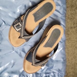 Elegant Denim Sandals with Rhinestone Detailing